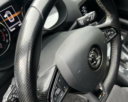 Шкода Октавія 2017 у Покров (Орджонікідзе) на Automoto.ua Чорний Шкода Октавія, об'ємом двигуна 1.97 л та пробігом 198 тис. км за 19600 $, фото 45 на Automoto.ua