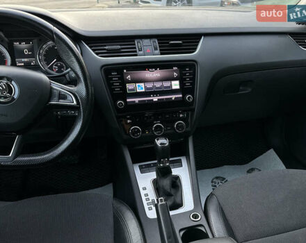 Чорний Шкода Октавія, об'ємом двигуна 1.6 л та пробігом 259 тис. км за 14200 $, фото 38 на Automoto.ua