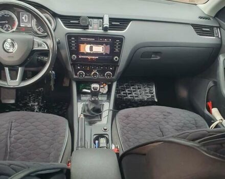 Черный Шкода Октавия, объемом двигателя 1.97 л и пробегом 206 тыс. км за 14500 $, фото 9 на Automoto.ua