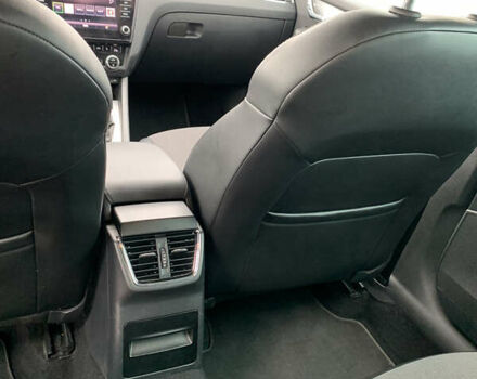 Черный Шкода Октавия, объемом двигателя 1.6 л и пробегом 239 тыс. км за 12200 $, фото 16 на Automoto.ua