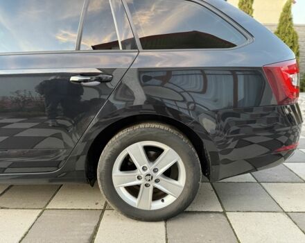 Черный Шкода Октавия, объемом двигателя 1.6 л и пробегом 243 тыс. км за 13850 $, фото 14 на Automoto.ua