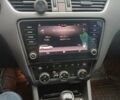 Черный Шкода Октавия, объемом двигателя 1.6 л и пробегом 270 тыс. км за 14000 $, фото 18 на Automoto.ua