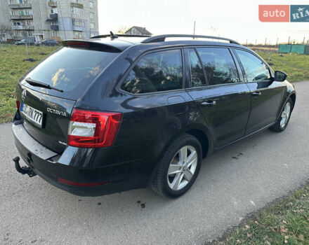 Черный Шкода Октавия, объемом двигателя 2 л и пробегом 266 тыс. км за 14450 $, фото 21 на Automoto.ua
