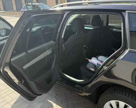 Черный Шкода Октавия, объемом двигателя 1.6 л и пробегом 280 тыс. км за 12500 $, фото 9 на Automoto.ua