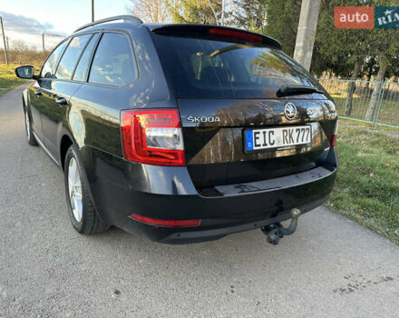 Черный Шкода Октавия, объемом двигателя 2 л и пробегом 266 тыс. км за 14450 $, фото 9 на Automoto.ua