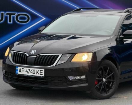 Черный Шкода Октавия, объемом двигателя 1.6 л и пробегом 238 тыс. км за 12499 $, фото 1 на Automoto.ua