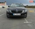 Черный Шкода Октавия, объемом двигателя 2 л и пробегом 261 тыс. км за 19300 $, фото 1 на Automoto.ua