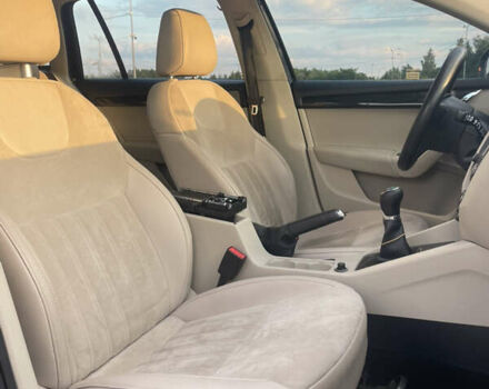 Черный Шкода Октавия, объемом двигателя 1.8 л и пробегом 236 тыс. км за 15300 $, фото 15 на Automoto.ua