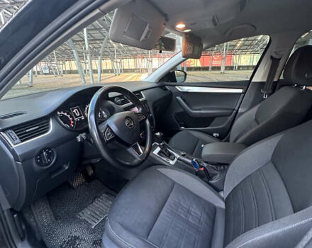 Черный Шкода Октавия, объемом двигателя 1.97 л и пробегом 262 тыс. км за 14600 $, фото 14 на Automoto.ua