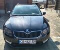 Черный Шкода Октавия, объемом двигателя 1.6 л и пробегом 256 тыс. км за 11500 $, фото 1 на Automoto.ua