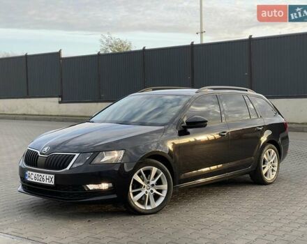 Черный Шкода Октавия, объемом двигателя 1.4 л и пробегом 241 тыс. км за 12900 $, фото 1 на Automoto.ua