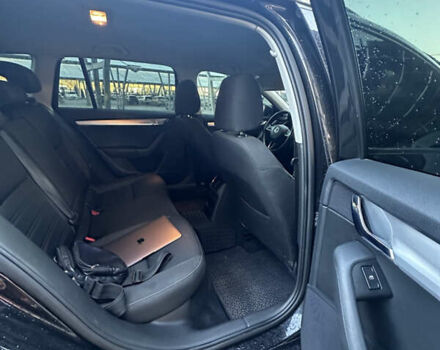 Черный Шкода Октавия, объемом двигателя 1.97 л и пробегом 262 тыс. км за 14600 $, фото 13 на Automoto.ua