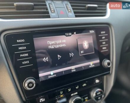 Черный Шкода Октавия, объемом двигателя 1.4 л и пробегом 241 тыс. км за 12900 $, фото 99 на Automoto.ua