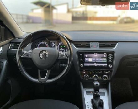 Черный Шкода Октавия, объемом двигателя 1.4 л и пробегом 241 тыс. км за 12900 $, фото 79 на Automoto.ua