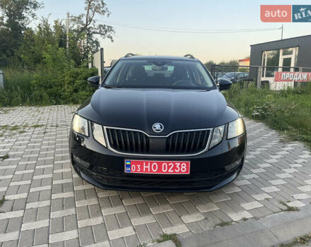 Черный Шкода Октавия, объемом двигателя 1.6 л и пробегом 231 тыс. км за 13000 $, фото 7 на Automoto.ua