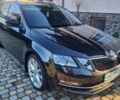 Черный Шкода Октавия, объемом двигателя 1.6 л и пробегом 263 тыс. км за 15000 $, фото 12 на Automoto.ua