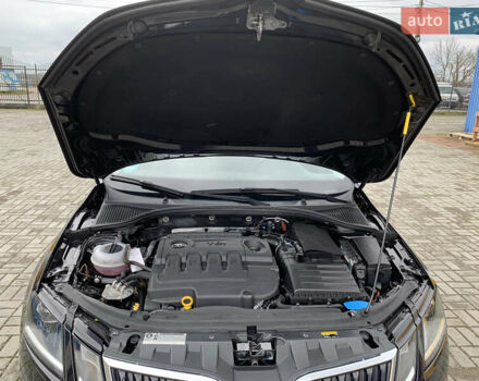 Черный Шкода Октавия, объемом двигателя 0 л и пробегом 134 тыс. км за 17500 $, фото 36 на Automoto.ua