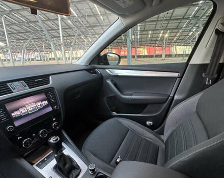 Черный Шкода Октавия, объемом двигателя 1.97 л и пробегом 262 тыс. км за 14600 $, фото 15 на Automoto.ua