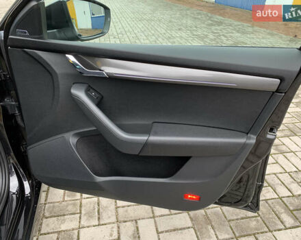 Черный Шкода Октавия, объемом двигателя 0 л и пробегом 134 тыс. км за 17500 $, фото 25 на Automoto.ua