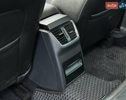 Чорний Шкода Октавія, об'ємом двигуна 1.6 л та пробігом 259 тис. км за 14200 $, фото 48 на Automoto.ua