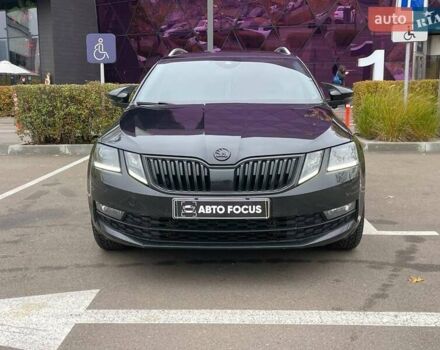 Шкода Октавія 2017 у Києві на Automoto.ua Чорний Шкода Октавія, об'ємом двигуна 1.97 л та пробігом 317 тис. км за 16290 $, фото 2 на Automoto.ua