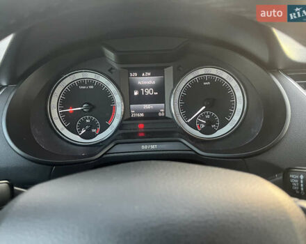 Черный Шкода Октавия, объемом двигателя 1.6 л и пробегом 231 тыс. км за 13000 $, фото 18 на Automoto.ua