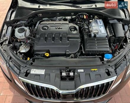 Черный Шкода Октавия, объемом двигателя 2 л и пробегом 216 тыс. км за 17800 $, фото 43 на Automoto.ua