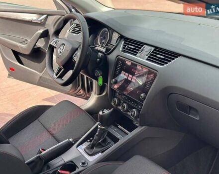 Шкода Октавия 2018 в Ровно на Automoto.ua Черный Шкода Октавия, объемом двигателя 2 л и пробегом 214 тыс. км за 18500 $, фото 51 на Automoto.ua