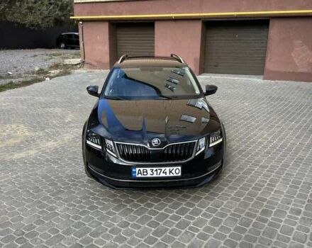 Черный Шкода Октавия, объемом двигателя 1.6 л и пробегом 281 тыс. км за 13700 $, фото 2 на Automoto.ua