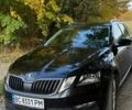 Черный Шкода Октавия, объемом двигателя 1.6 л и пробегом 305 тыс. км за 13750 $, фото 1 на Automoto.ua
