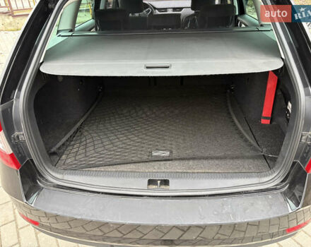 Черный Шкода Октавия, объемом двигателя 1.6 л и пробегом 217 тыс. км за 14500 $, фото 4 на Automoto.ua