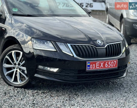 Черный Шкода Октавия, объемом двигателя 2 л и пробегом 240 тыс. км за 15900 $, фото 6 на Automoto.ua
