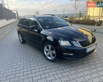 Черный Шкода Октавия, объемом двигателя 1.6 л и пробегом 251 тыс. км за 12400 $, фото 4 на Automoto.ua