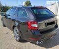 Черный Шкода Октавия, объемом двигателя 2 л и пробегом 249 тыс. км за 15900 $, фото 3 на Automoto.ua
