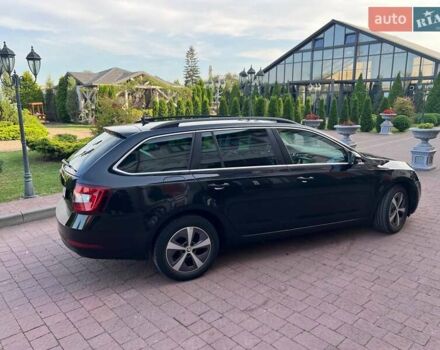 Черный Шкода Октавия, объемом двигателя 1.97 л и пробегом 212 тыс. км за 16199 $, фото 10 на Automoto.ua
