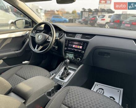 Черный Шкода Октавия, объемом двигателя 2 л и пробегом 240 тыс. км за 15900 $, фото 47 на Automoto.ua