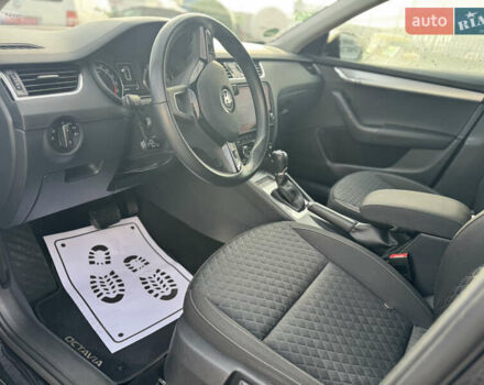 Черный Шкода Октавия, объемом двигателя 2 л и пробегом 240 тыс. км за 15900 $, фото 50 на Automoto.ua