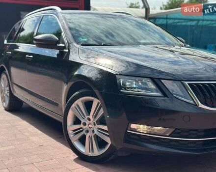 Шкода Октавия 2018 в Ровно на Automoto.ua Черный Шкода Октавия, объемом двигателя 2 л и пробегом 214 тыс. км за 18500 $, фото 3 на Automoto.ua