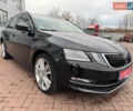 Черный Шкода Октавия, объемом двигателя 2 л и пробегом 216 тыс. км за 17800 $, фото 1 на Automoto.ua