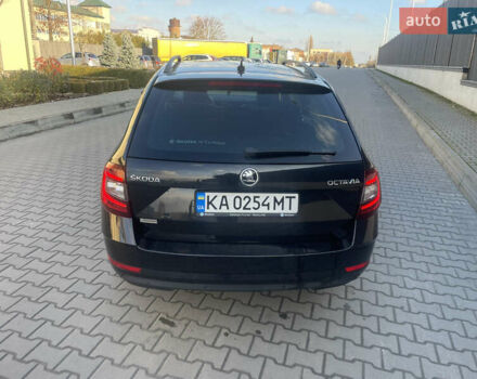 Черный Шкода Октавия, объемом двигателя 1.6 л и пробегом 251 тыс. км за 12400 $, фото 9 на Automoto.ua