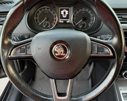 Черный Шкода Октавия, объемом двигателя 1.6 л и пробегом 218 тыс. км за 14000 $, фото 13 на Automoto.ua