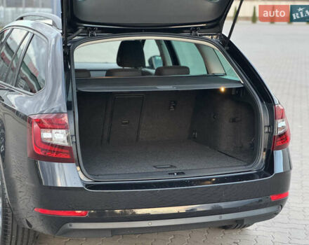 Черный Шкода Октавия, объемом двигателя 2 л и пробегом 241 тыс. км за 15850 $, фото 14 на Automoto.ua