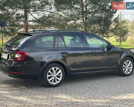 Черный Шкода Октавия, объемом двигателя 1.97 л и пробегом 212 тыс. км за 16899 $, фото 6 на Automoto.ua
