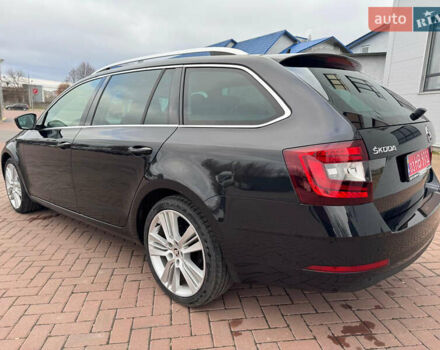 Черный Шкода Октавия, объемом двигателя 2 л и пробегом 216 тыс. км за 17800 $, фото 8 на Automoto.ua