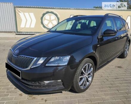 Черный Шкода Октавия, объемом двигателя 2 л и пробегом 249 тыс. км за 15900 $, фото 2 на Automoto.ua