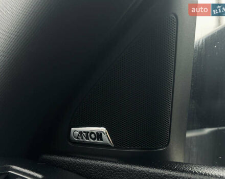 Черный Шкода Октавия, объемом двигателя 2 л и пробегом 288 тыс. км за 17200 $, фото 59 на Automoto.ua