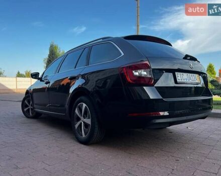 Черный Шкода Октавия, объемом двигателя 1.97 л и пробегом 212 тыс. км за 16199 $, фото 69 на Automoto.ua