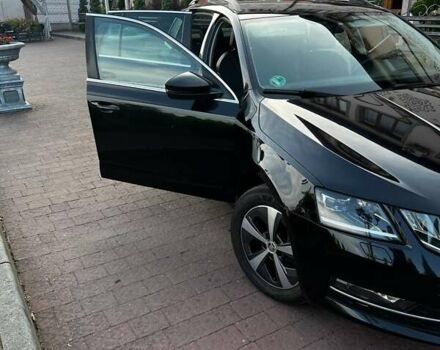 Черный Шкода Октавия, объемом двигателя 1.97 л и пробегом 212 тыс. км за 16199 $, фото 42 на Automoto.ua