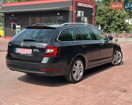 Шкода Октавия 2018 в Ровно на Automoto.ua Черный Шкода Октавия, объемом двигателя 2 л и пробегом 214 тыс. км за 18500 $, фото 7 на Automoto.ua