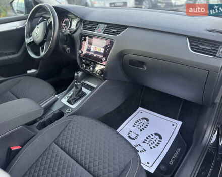 Черный Шкода Октавия, объемом двигателя 2 л и пробегом 240 тыс. км за 15900 $, фото 75 на Automoto.ua